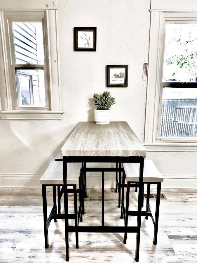 Newly Renovated Cozy Home Minutes From Broadmoor And Downtown โคโลราโดสปริงส์ ภายนอก รูปภาพ